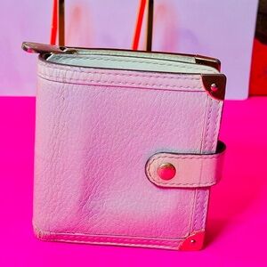 Louis Vuitton cream leather with red line and gold metal lining compact Walle